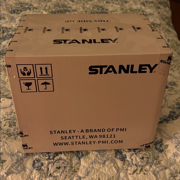 State X LoveShackFancy Pink Floral Women's Mini Cooler. 

🎀Beautiful 🎀 - Picture 6 of 7